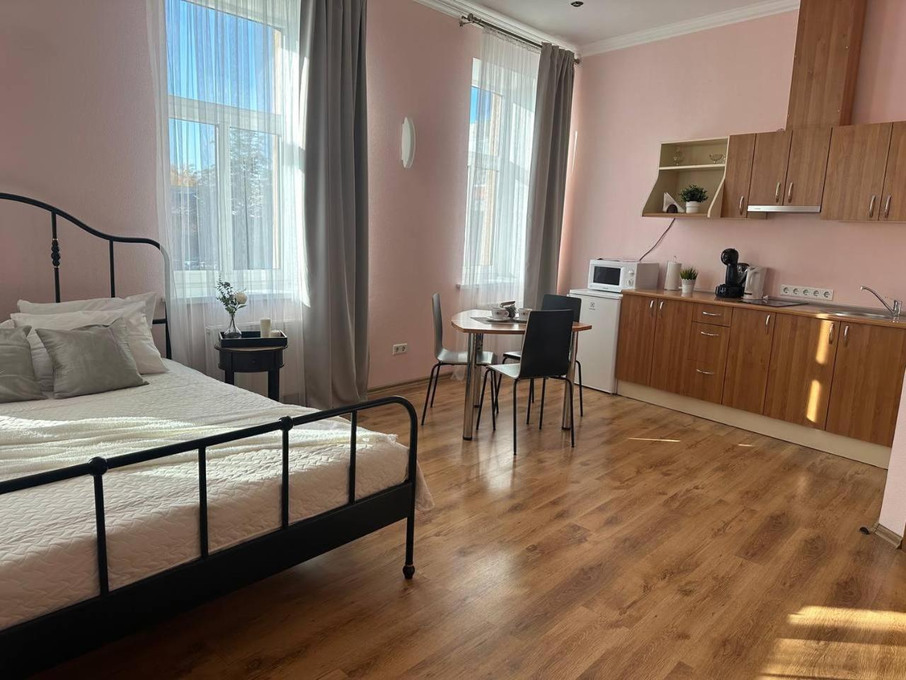 Apartamenti Dvinska Daugavpils Exterior photo