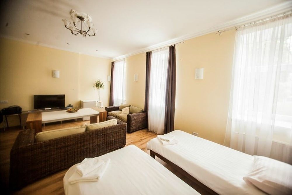 Apartamenti Dvinska Daugavpils Exterior photo