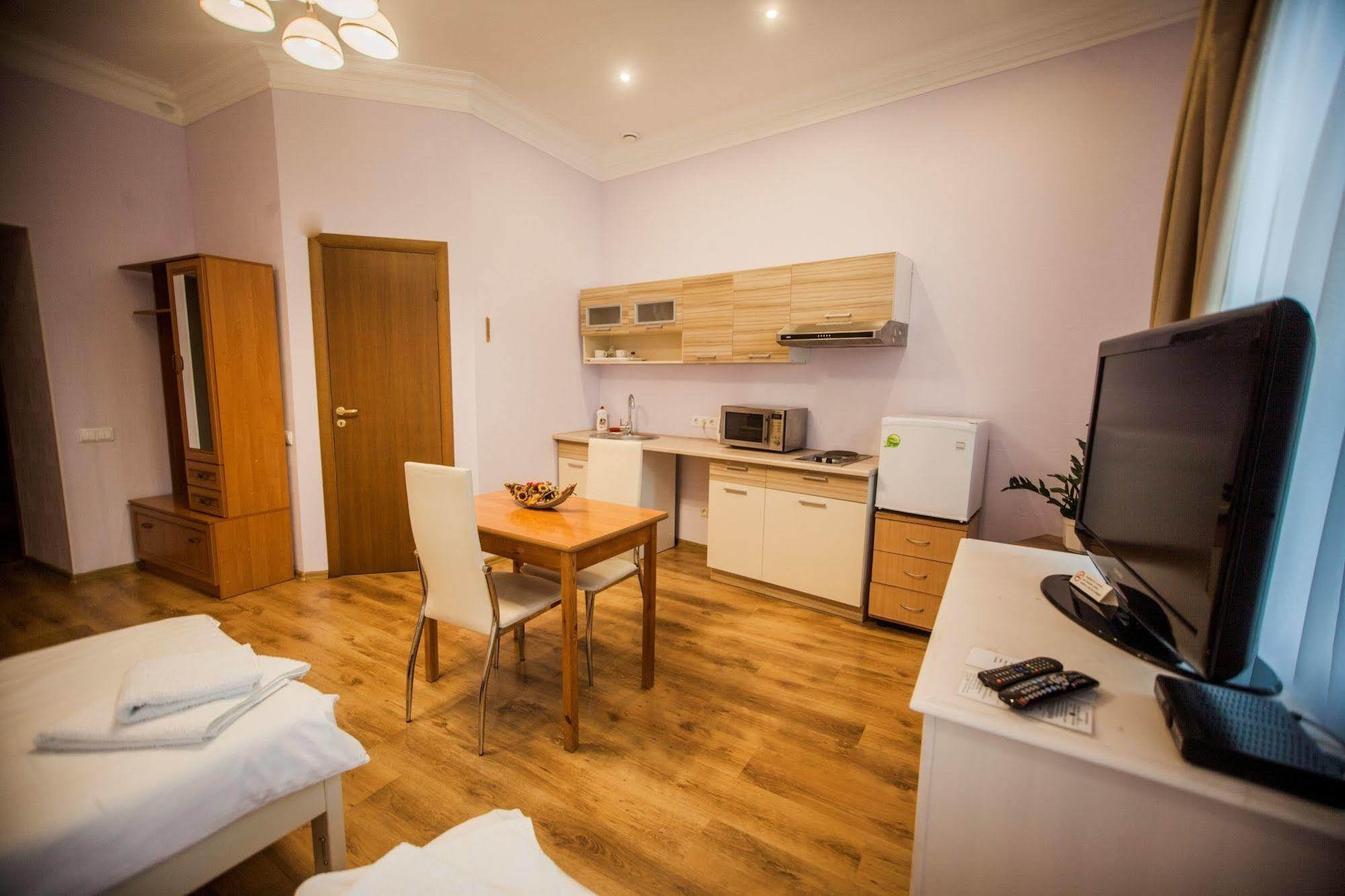 Apartamenti Dvinska Daugavpils Exterior photo