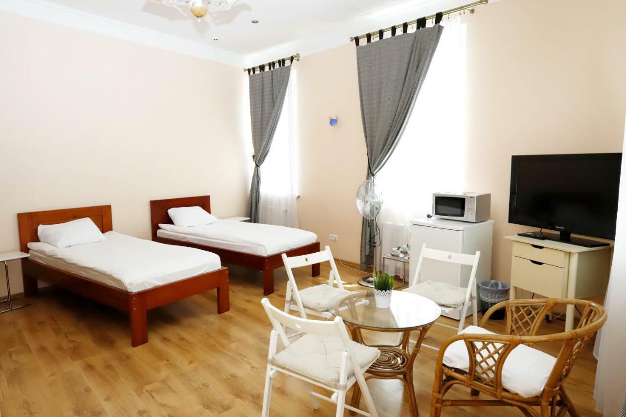 Apartamenti Dvinska Daugavpils Exterior photo